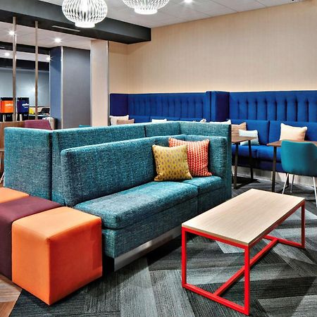 Tru By Hilton Terrell Otel Dış mekan fotoğraf